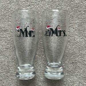 Santa hat Mr & Mrs glasses